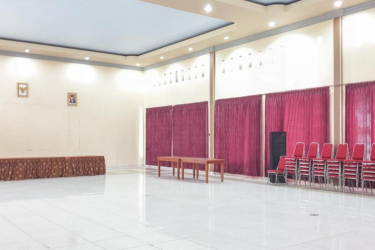 Hotel Bumi Bermi Permai Near Bermi Eco Park Mitra Reddoorz Probolinggo Esterno foto