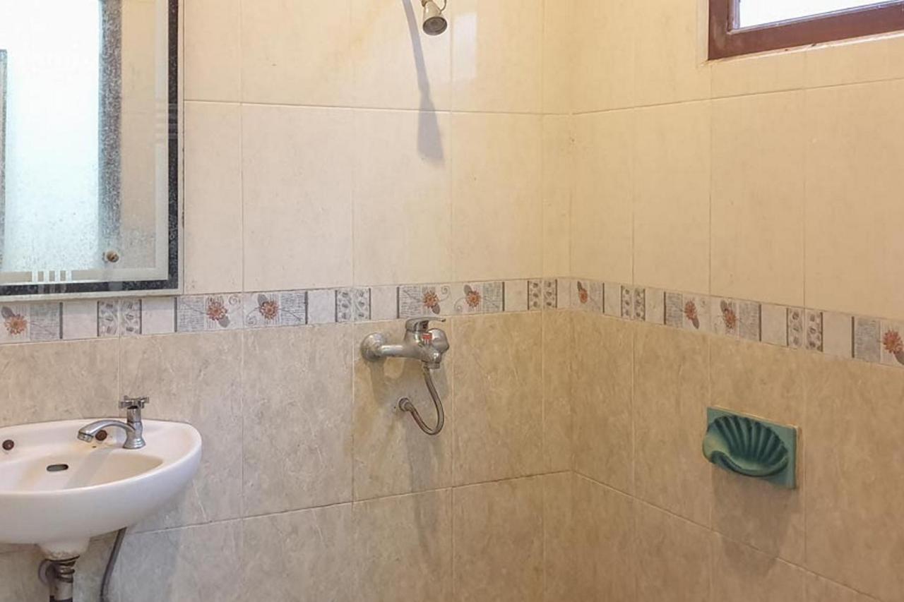Hotel Bumi Bermi Permai Near Bermi Eco Park Mitra Reddoorz Probolinggo Esterno foto