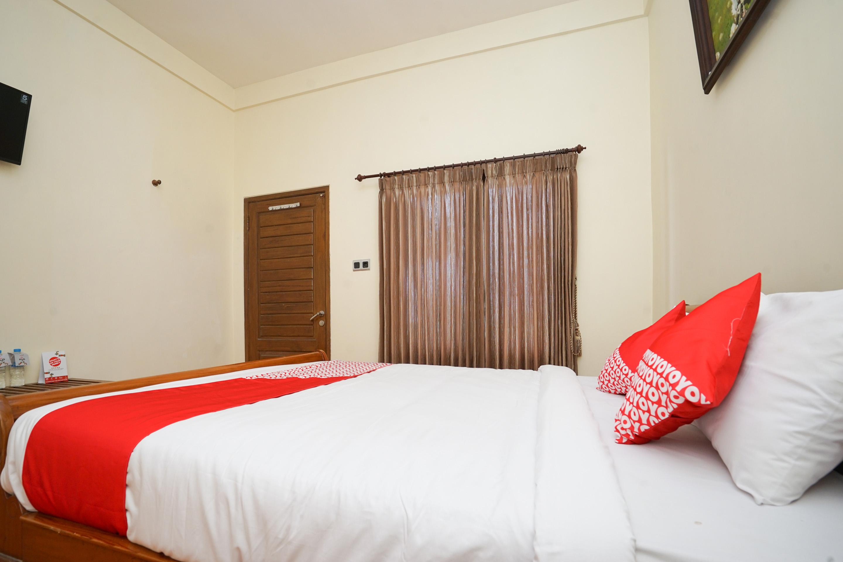Hotel Bumi Bermi Permai Near Bermi Eco Park Mitra Reddoorz Probolinggo Esterno foto