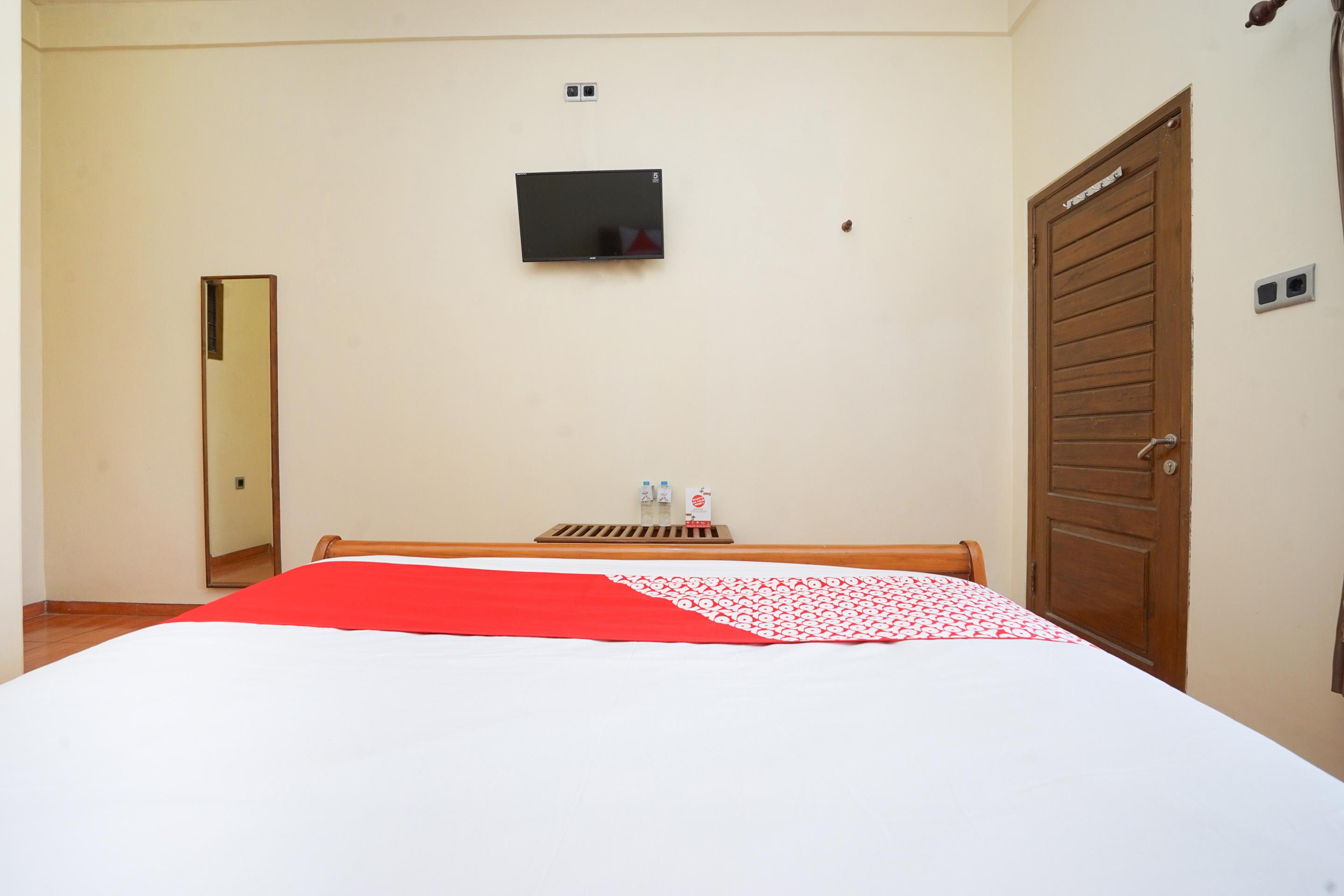 Hotel Bumi Bermi Permai Near Bermi Eco Park Mitra Reddoorz Probolinggo Esterno foto